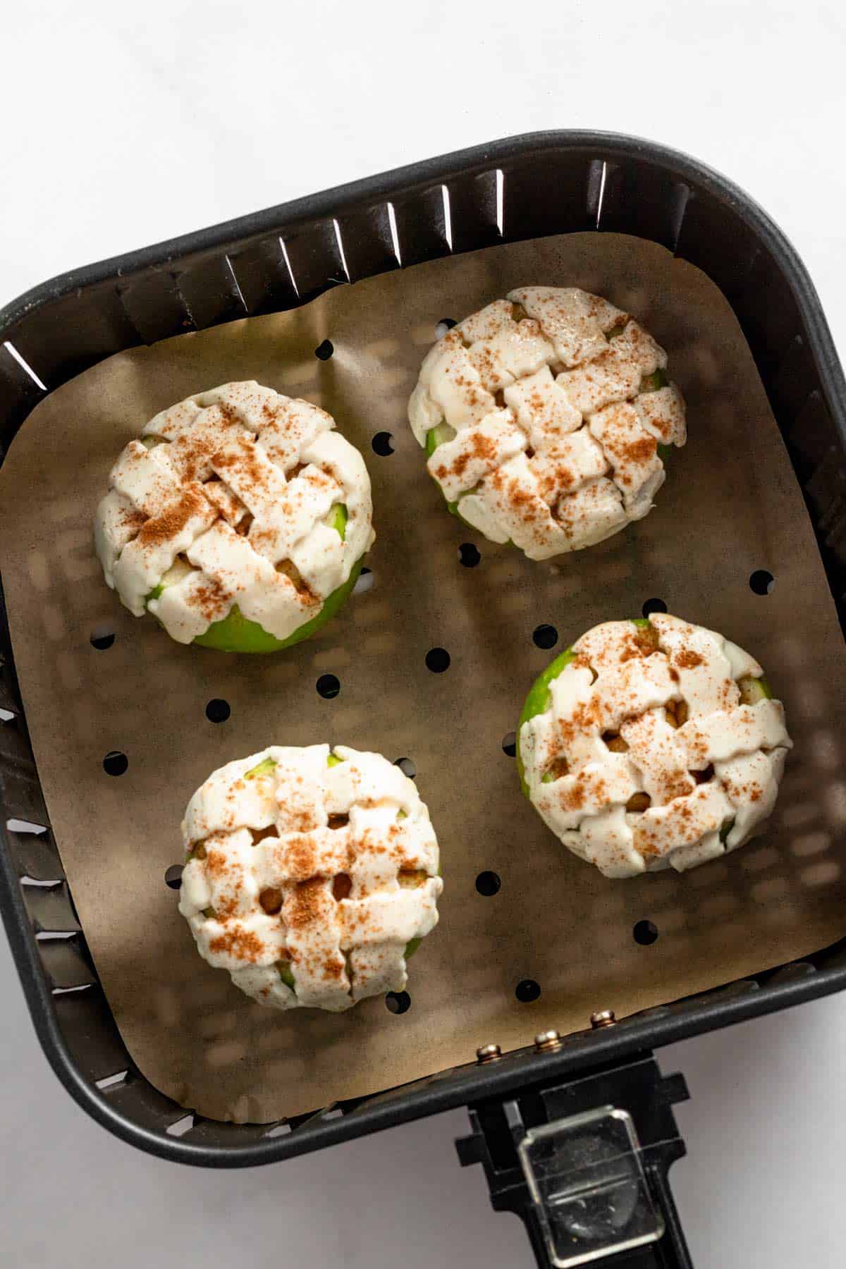 apple pie baked apples in air fryer before cooking.