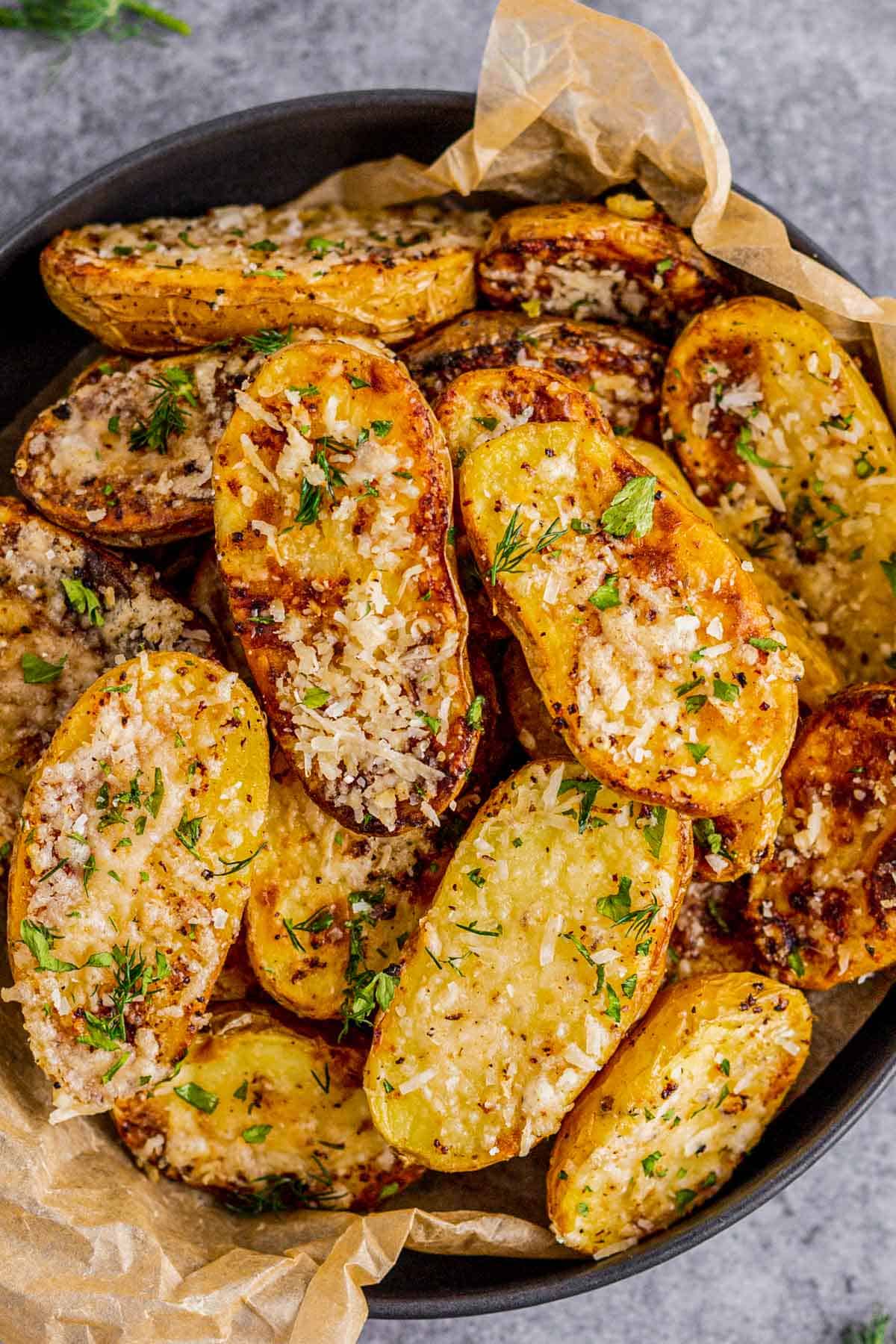 Air Fryer Fingerling Potatoes With Parmesan