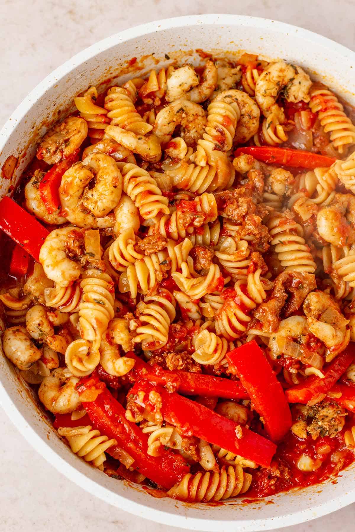 fusilli pasta with bell peppers and shrimp