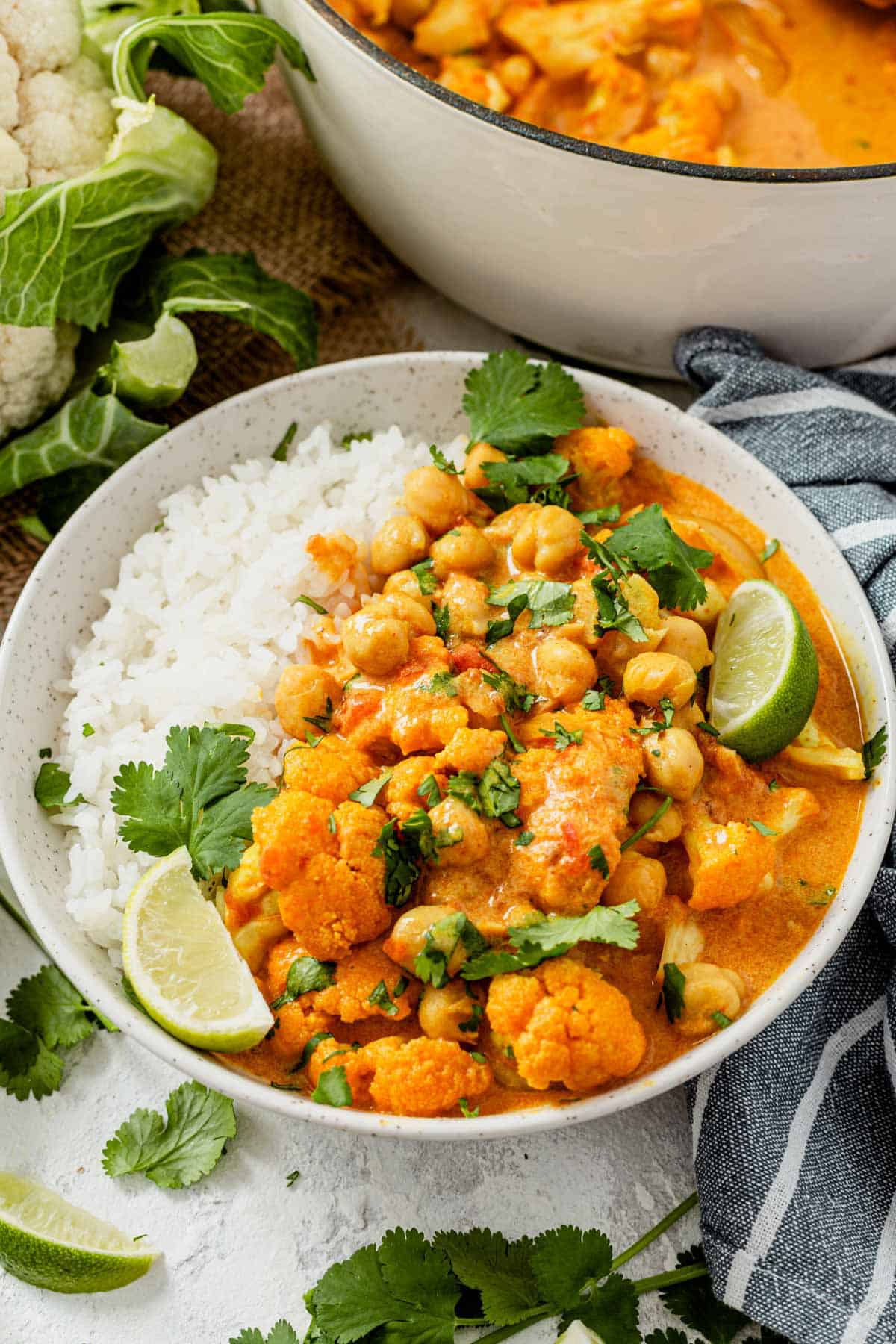 This image has an empty alt attribute; its file name is cauliflower-chickpea-curry-1-2.jpg