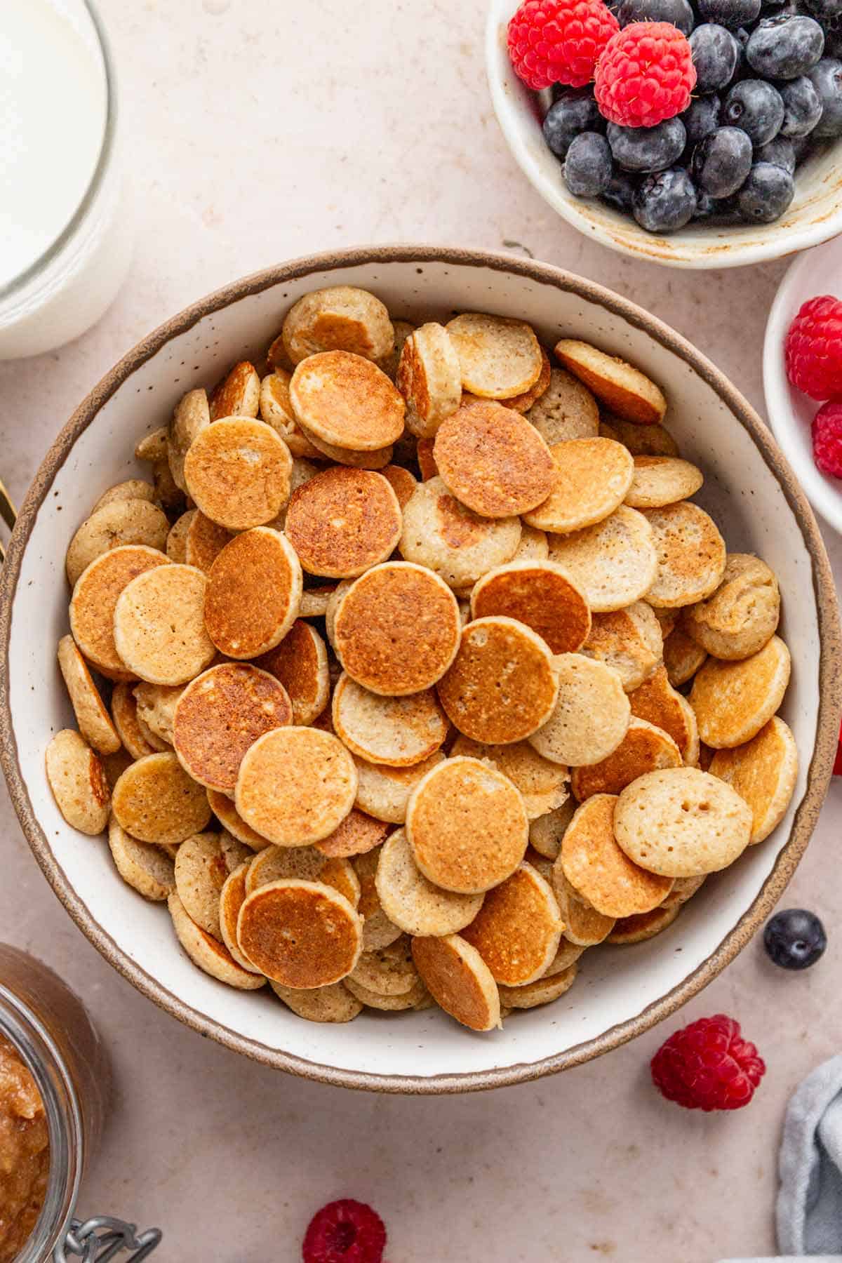 mini pancakes with berries.