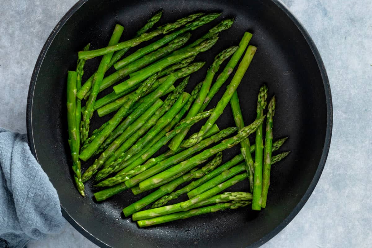 asparagus in a pan