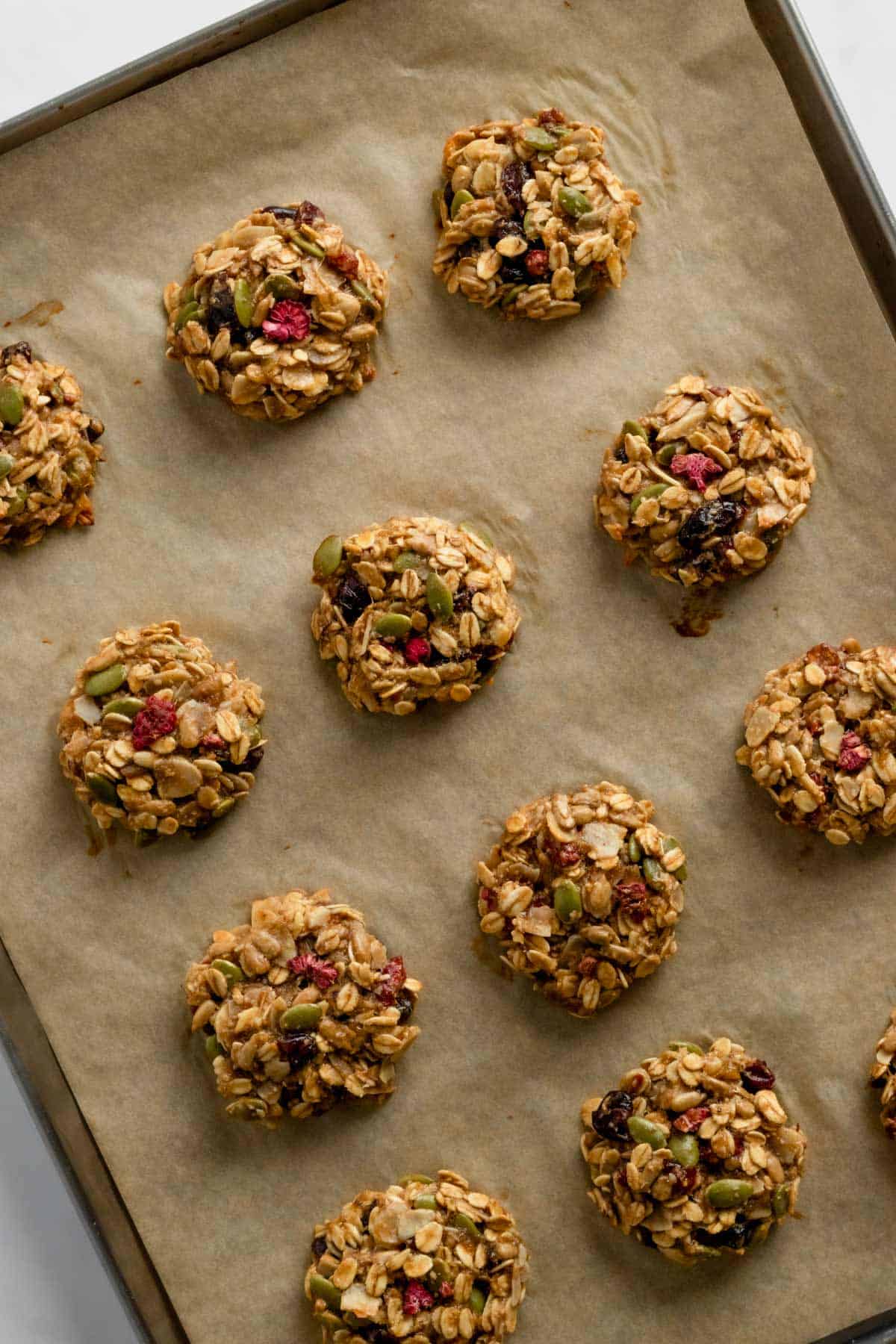 oatmeal breakfast cookies on baking sheet